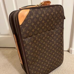 Authentic LOUIS VUITTON Pegase 55 Monogram Canvas Roller Carry-on Luggage